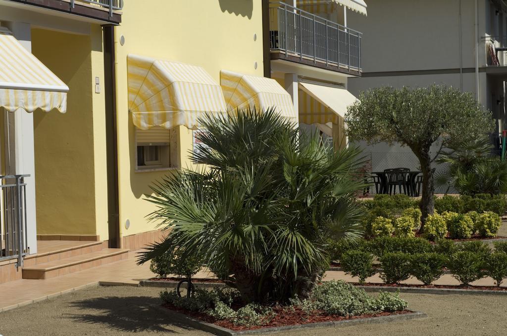 Villa Ongaro Lido di Jesolo Bagian luar foto